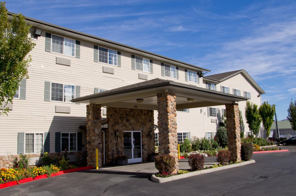 Best Western Plus Wenatchee Downtown Hotel Bagian luar foto