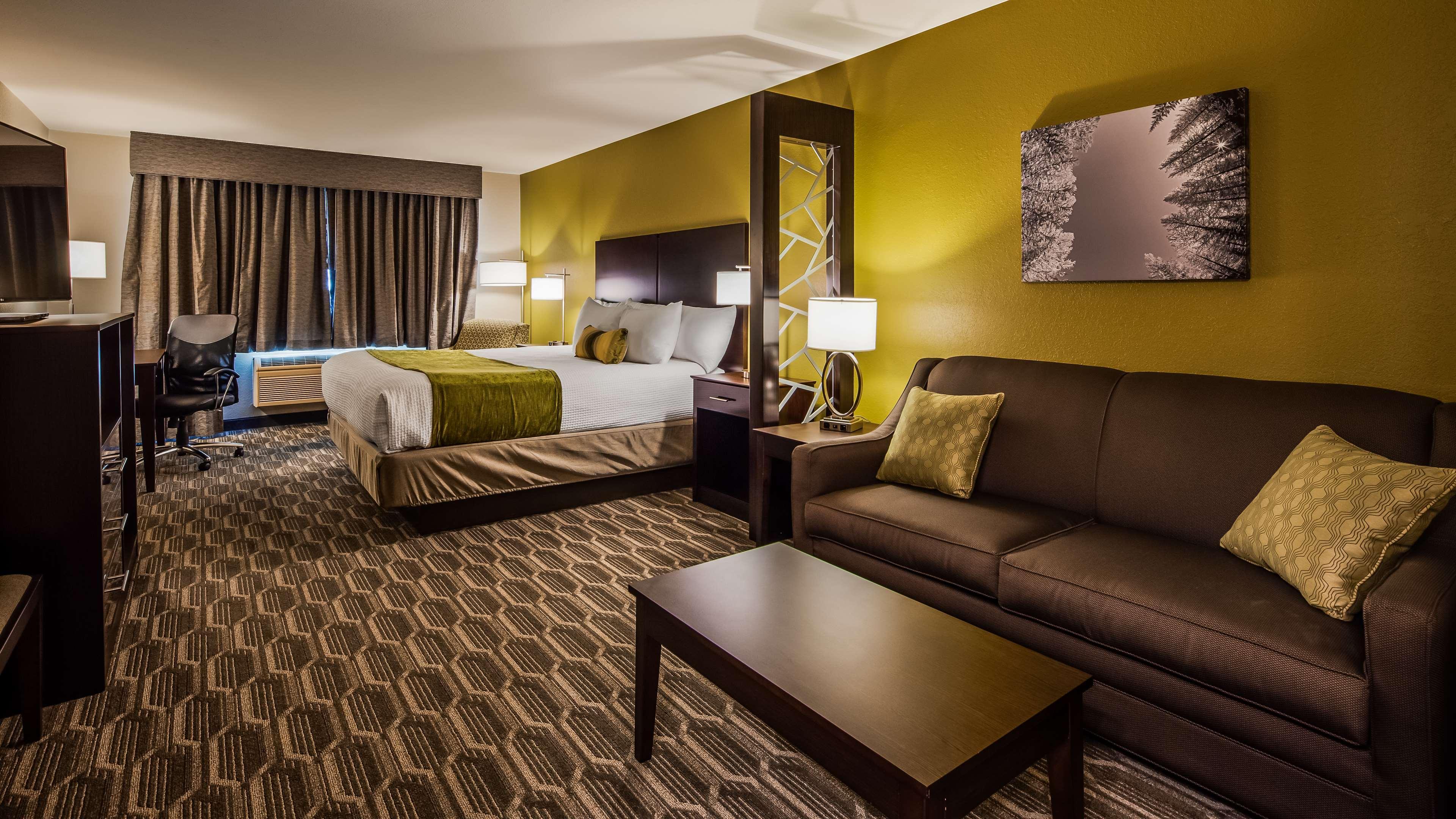Best Western Plus Wenatchee Downtown Hotel Bagian luar foto