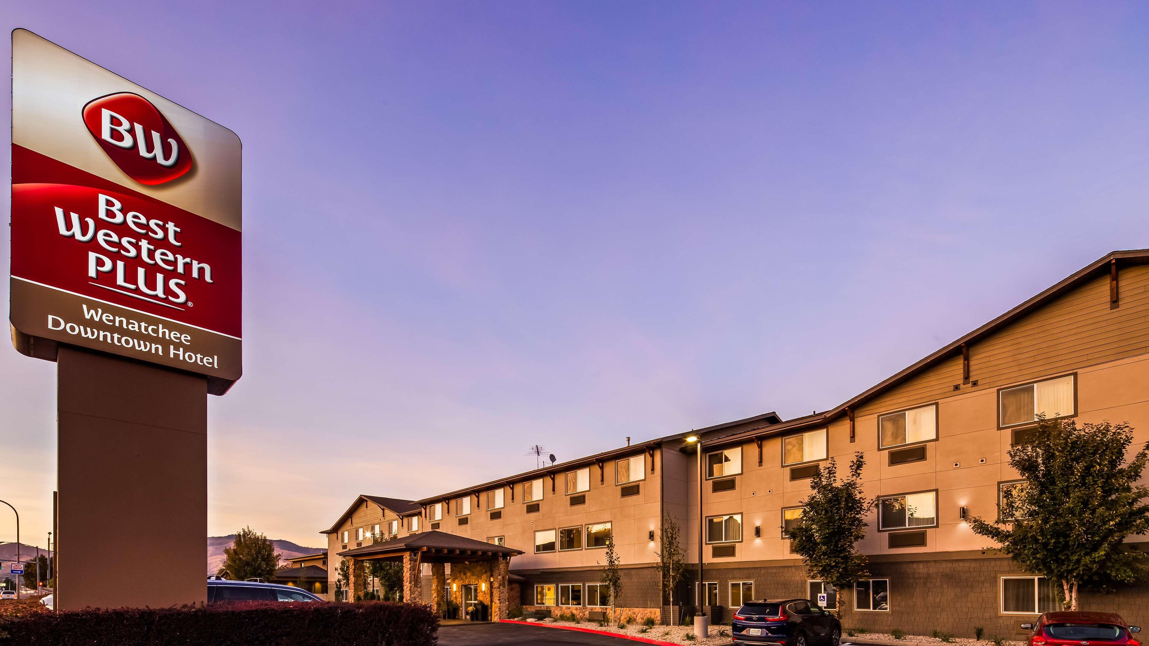 Best Western Plus Wenatchee Downtown Hotel Bagian luar foto