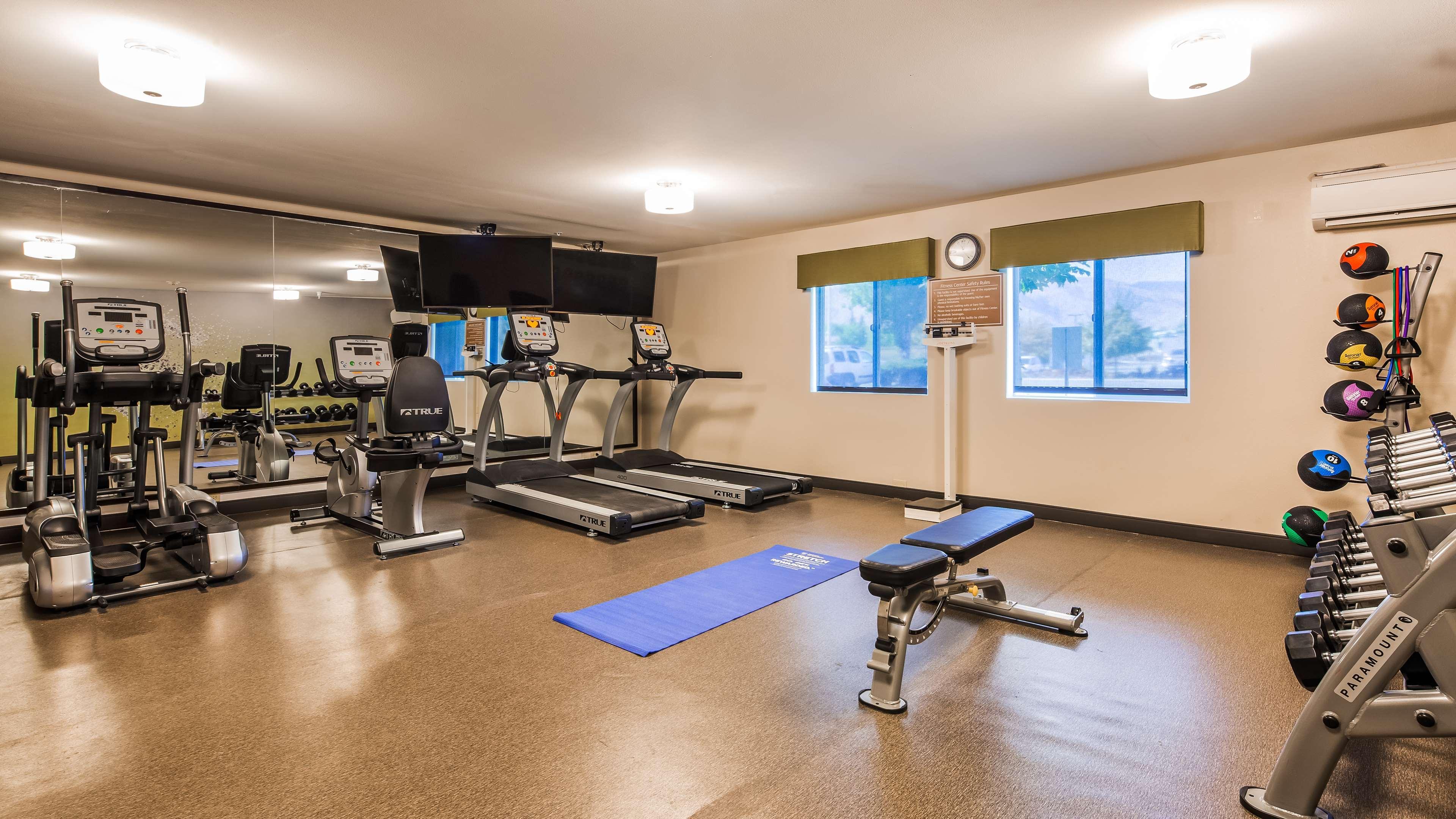 Best Western Plus Wenatchee Downtown Hotel Bagian luar foto