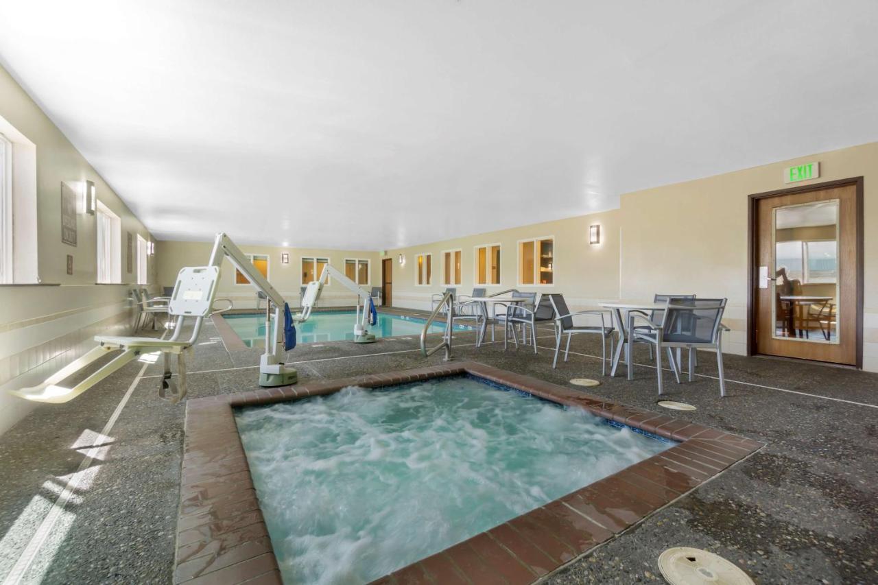 Best Western Plus Wenatchee Downtown Hotel Bagian luar foto