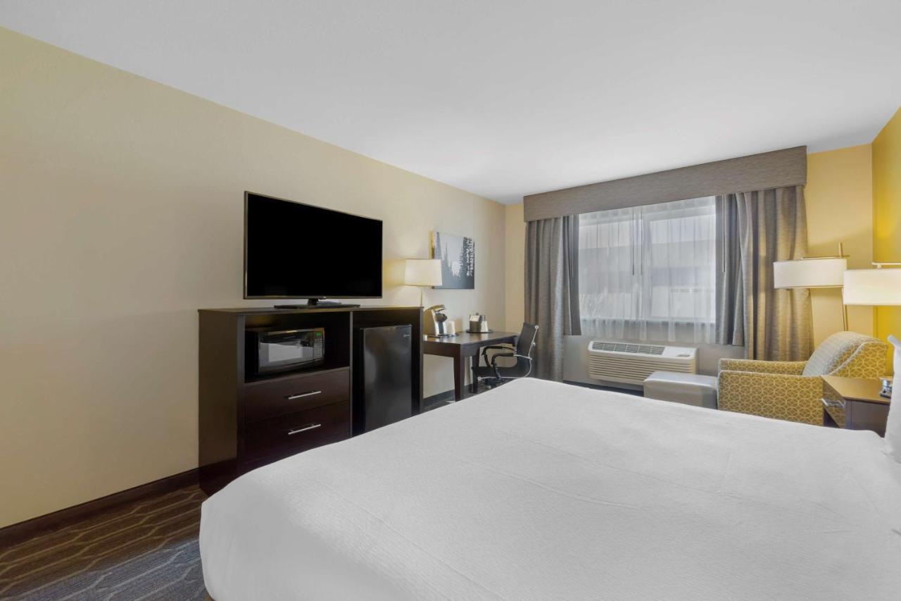 Best Western Plus Wenatchee Downtown Hotel Bagian luar foto